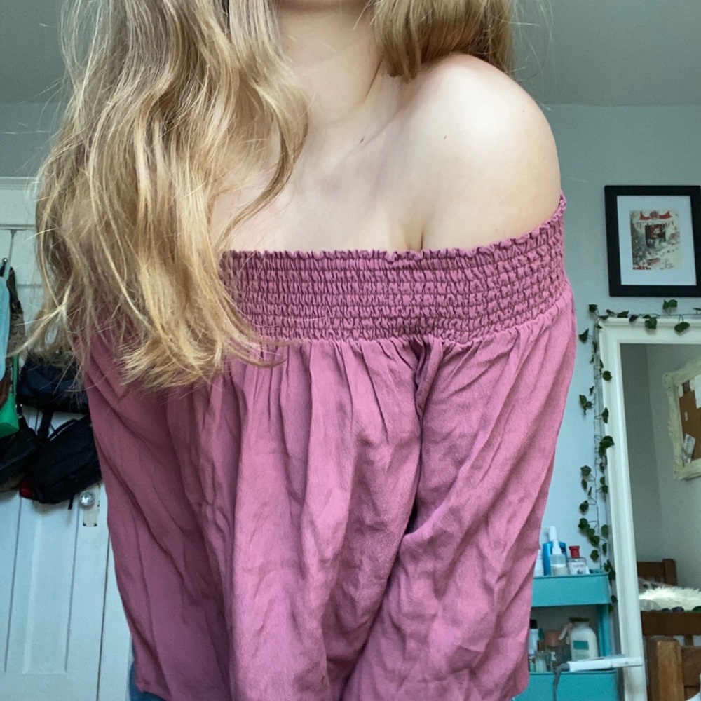 ☀️ 4 for $25 | Off the shoulder rayon blouse